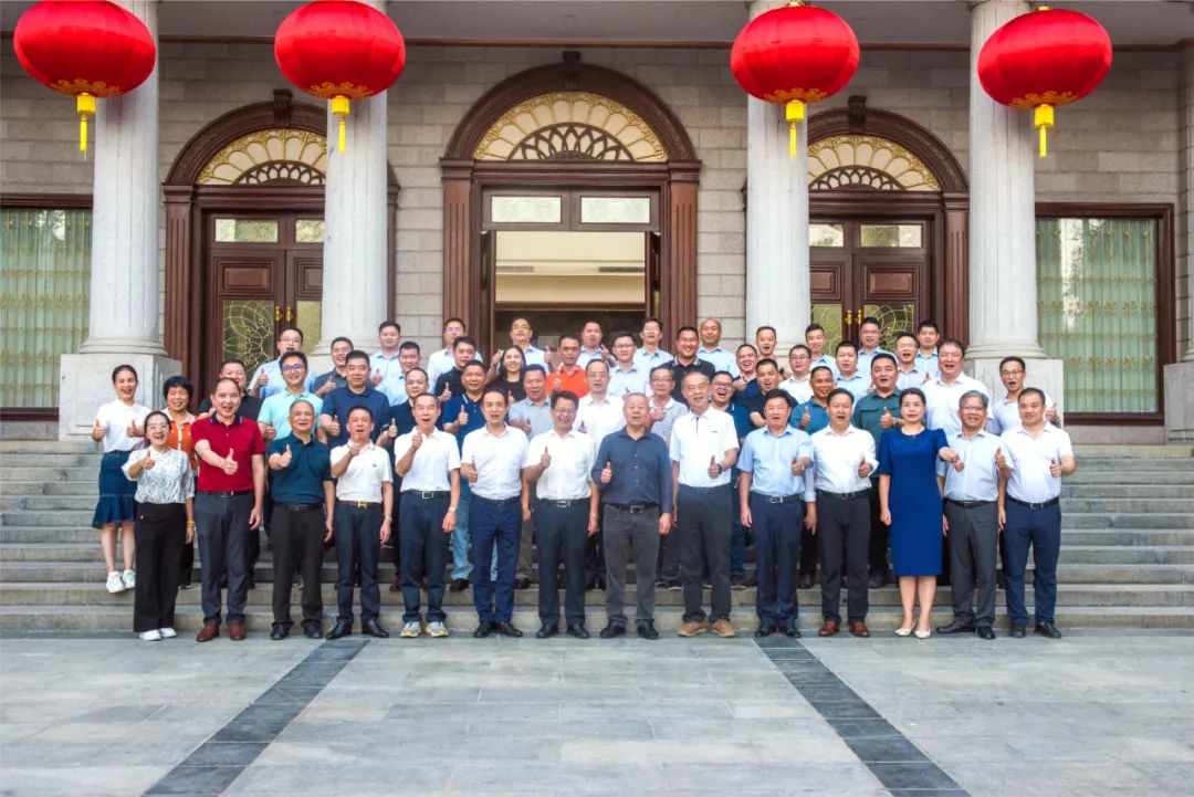威華集團助力“我的家鄉(xiāng)我建設”平遠縣熱柘鎮(zhèn)鄉(xiāng)賢回鄉(xiāng)考察活動順利舉行！